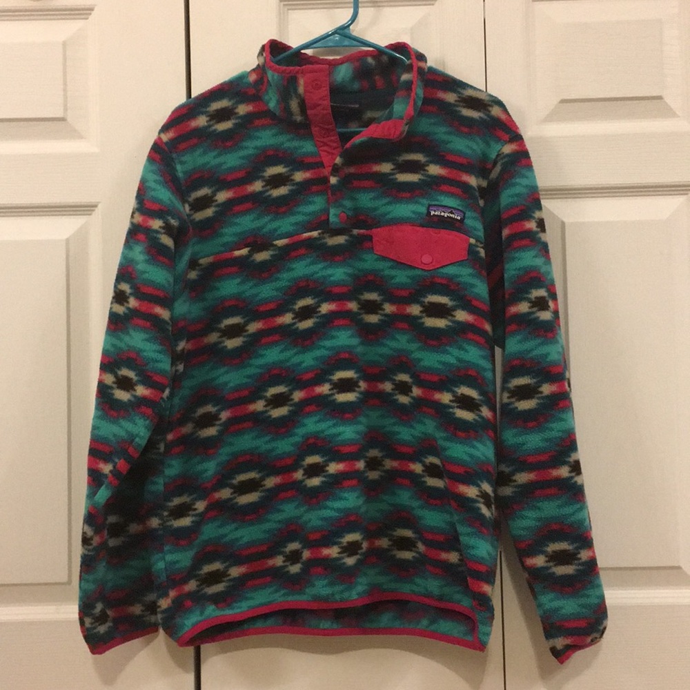 RARE Aztec Printed Patagonia Pullover
